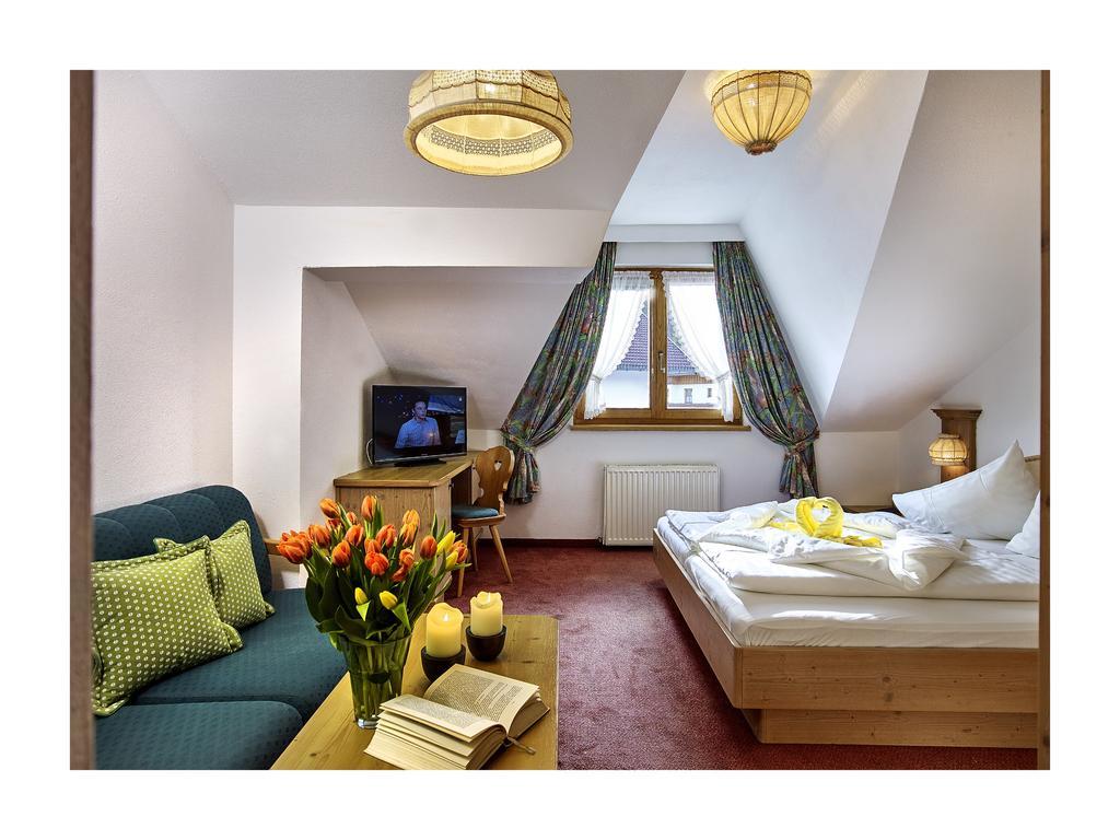 Linserhof Bed&Breakfast Имст Екстериор снимка