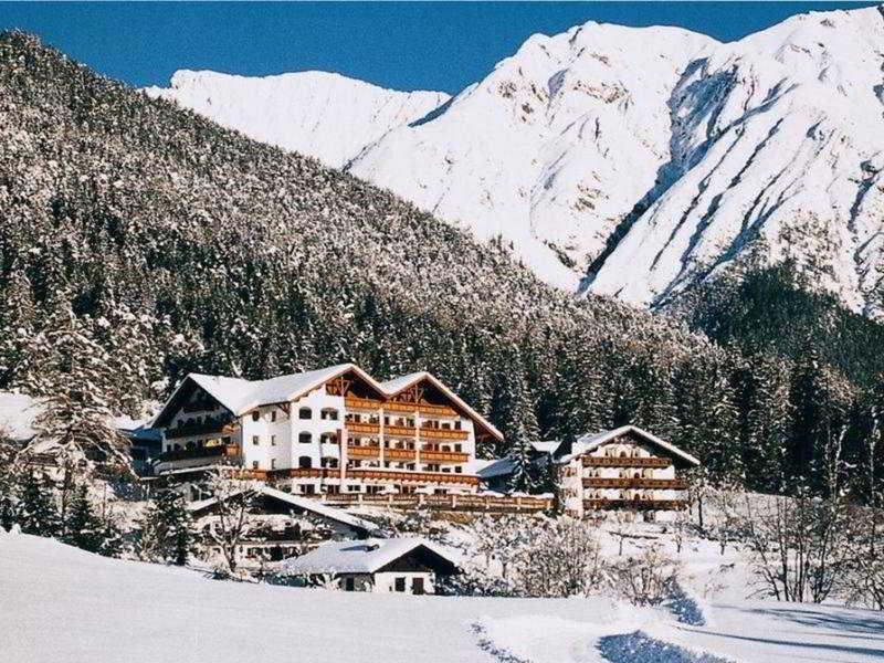 Linserhof Bed&Breakfast Имст Екстериор снимка
