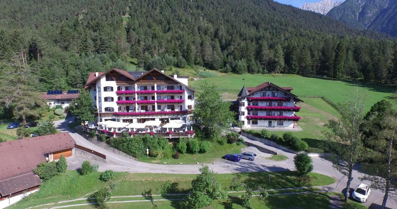 Linserhof Bed&Breakfast Имст Екстериор снимка